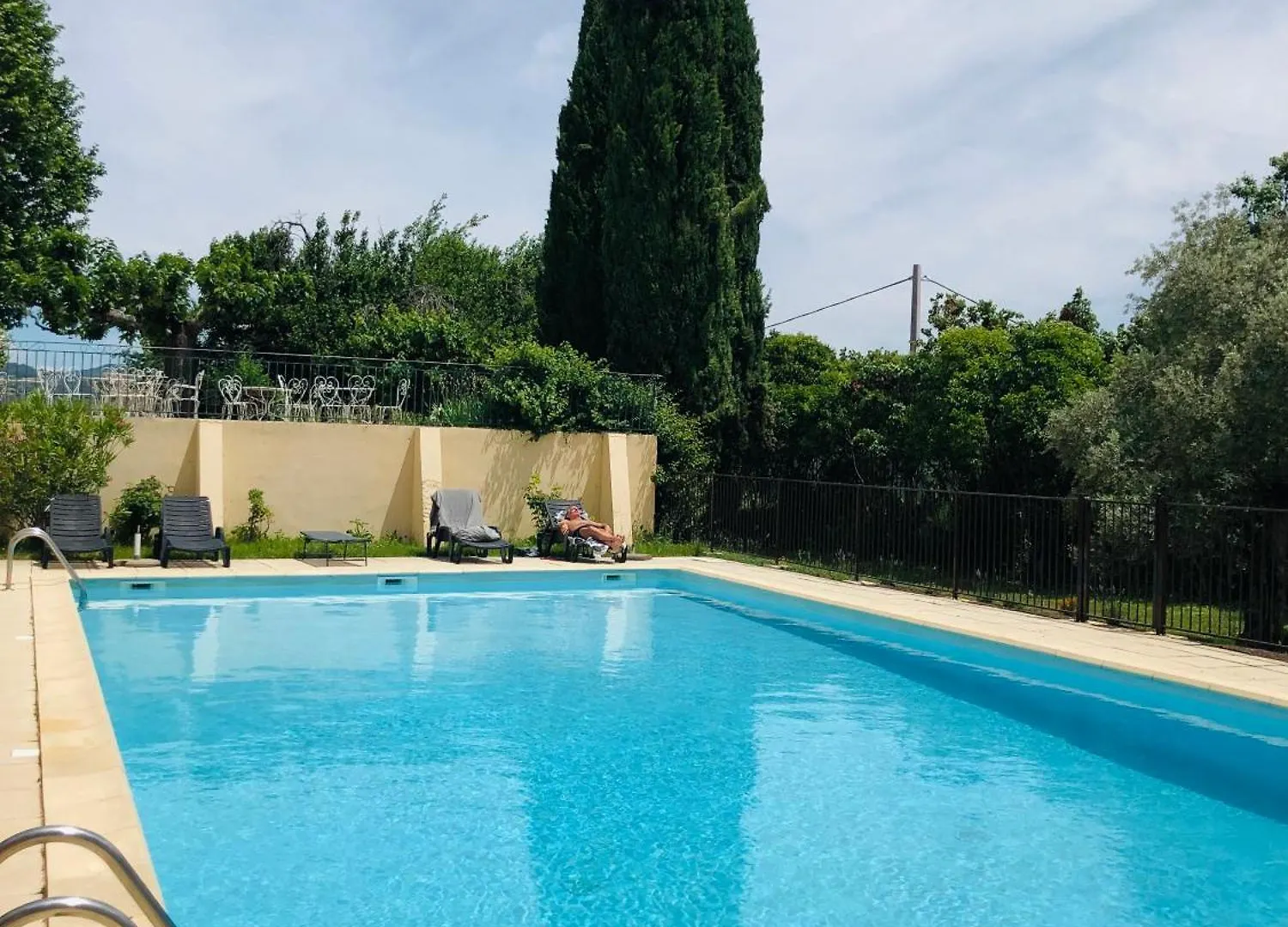 Luberon Provence Swimming Pool Terrace View For 2 Apartment Viens France