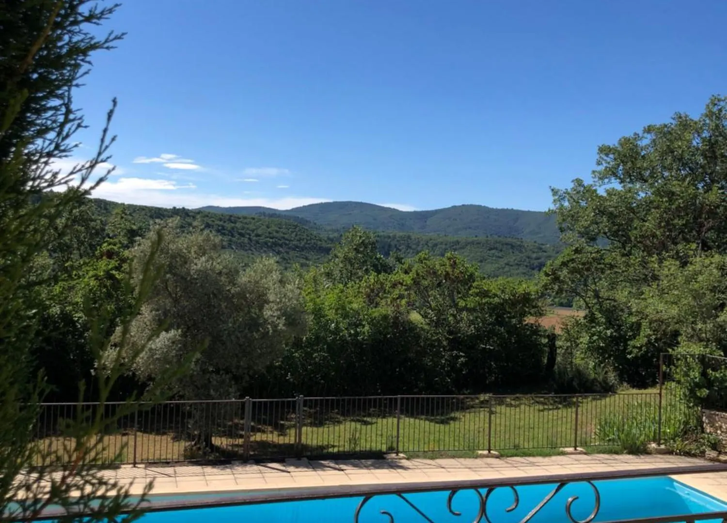 Luberon Provence Swimming Pool Terrace View For 2 Apartment Viens