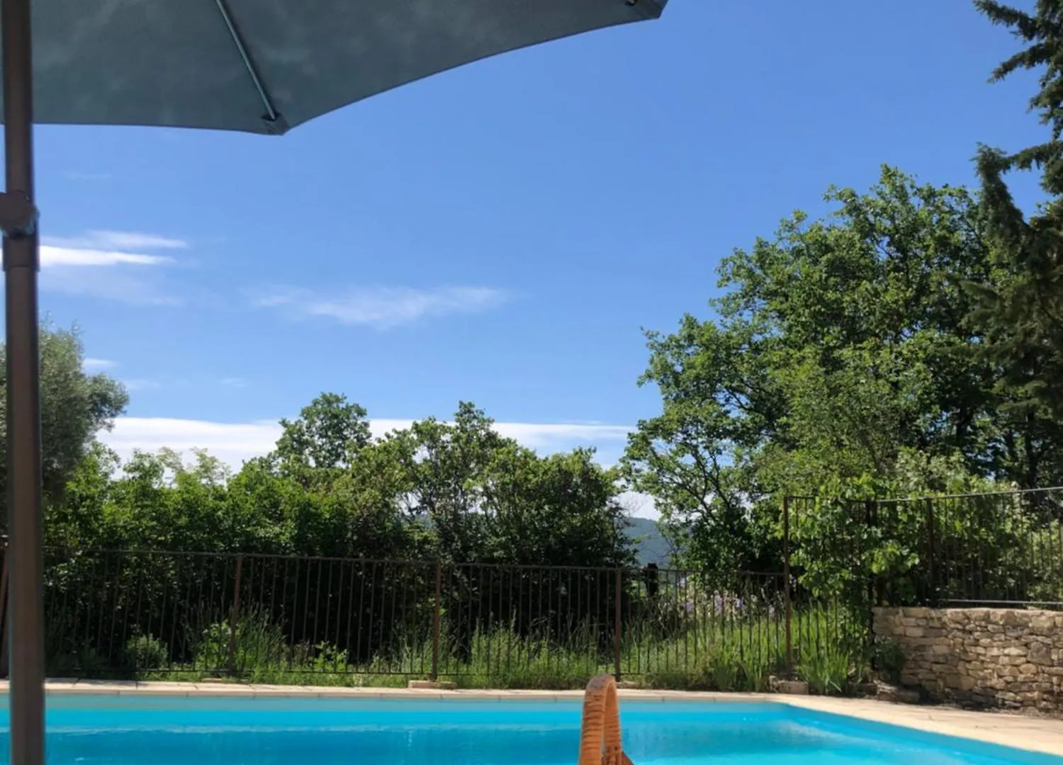 Luberon Provence Swimming Pool Terrace View For 2 Apartment Viens
