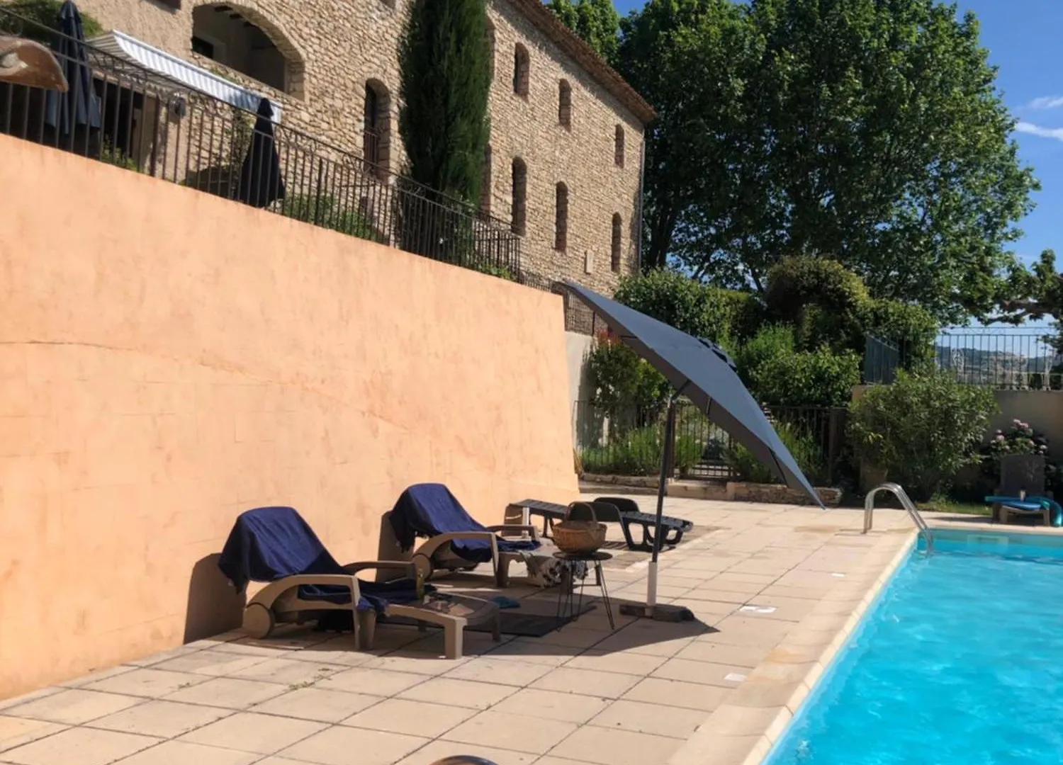 Luberon Provence Swimming Pool Terrace View For 2 Apartment Viens